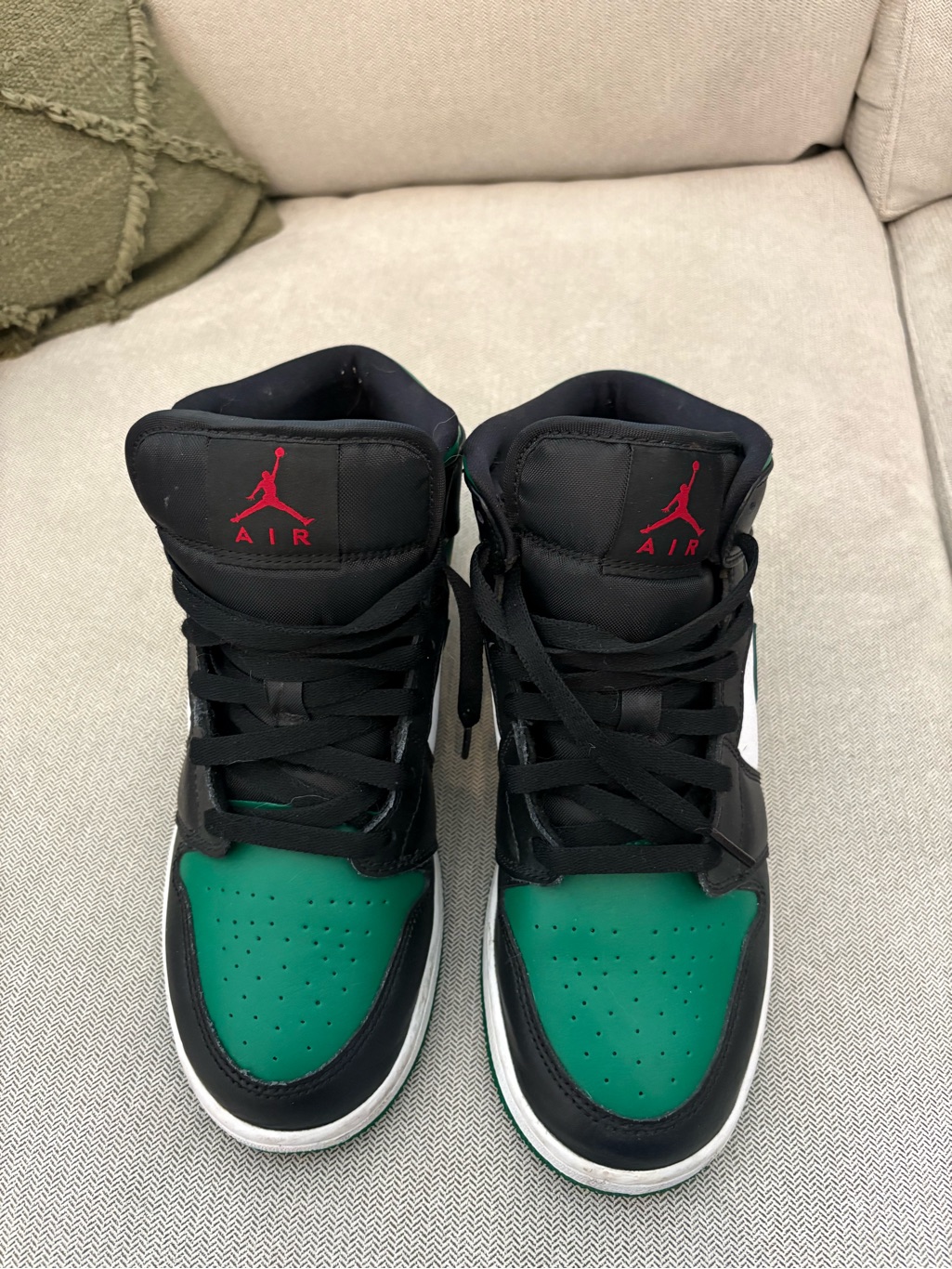 Jordan 1 Mid- Green Toe Youth